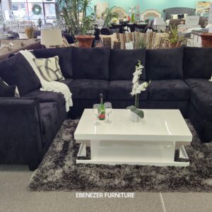 Lesley Grande -Sectional